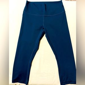 Lululemon Wunder Under Mid-Rise tight